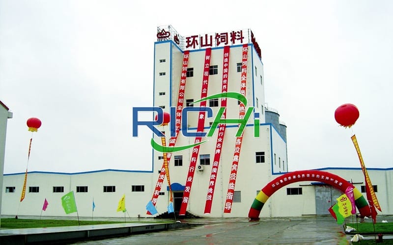 Automatic 25t/h chicken and pig feed production line technical transformation project in China